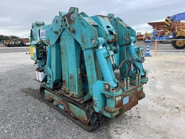 MINI CRAWLER CRANE — Auction (lot 8457-65)