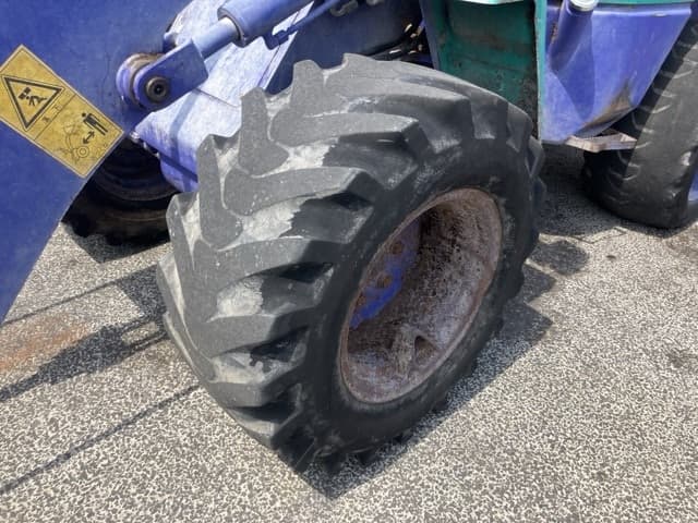 MINI WHEEL LOADER — Auction (lot 8457-69)