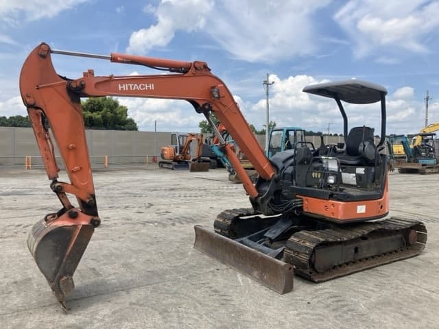 MINI EXCAVATOR — Auction (lot 8457-77)