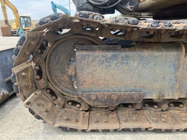 MINI EXCAVATOR — Auction (lot 8457-77)