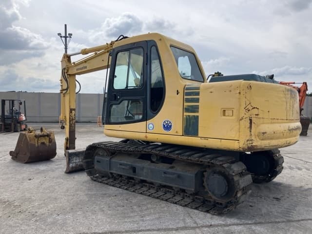 EXCAVATOR — Auction (lot 8457-78)