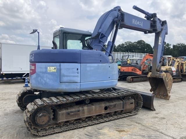 EXCAVATOR — Auction (lot 8457-8)