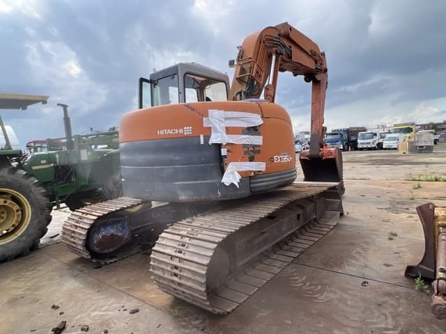 EXCAVATOR — Auction (lot 8457-8002)
