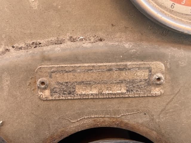 Tractor — Auction (lot 8457-8103)