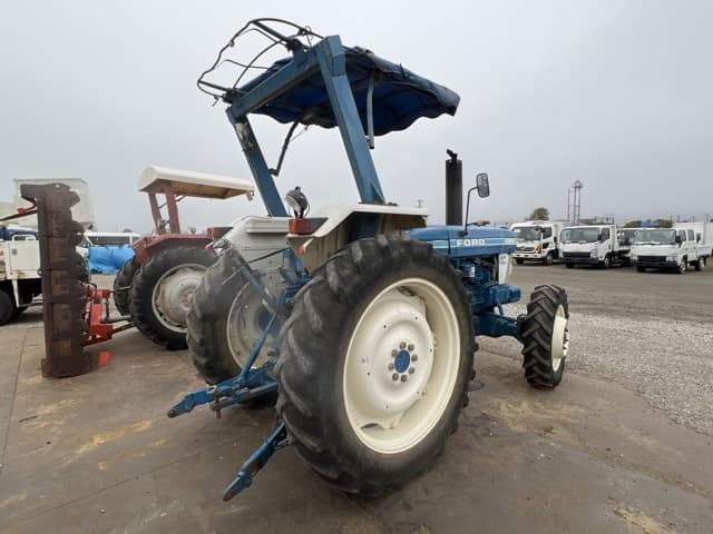 Tractor — Auction (lot 8457-8105)