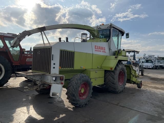 FORAGE HARVESTER — Auction (lot 8457-8107)