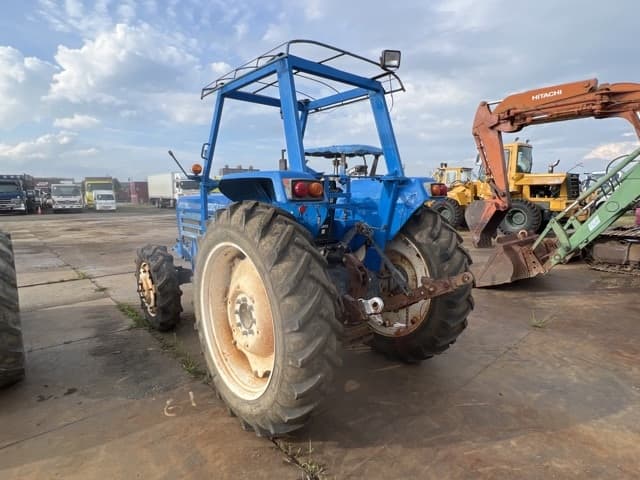 Tractor — Auction (lot 8457-8109)