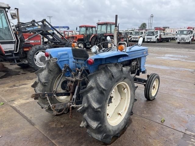 Tractor — Auction (lot 8457-8116)