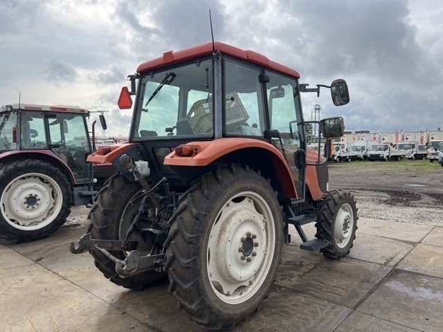 Tractor — Auction (lot 8457-8117)