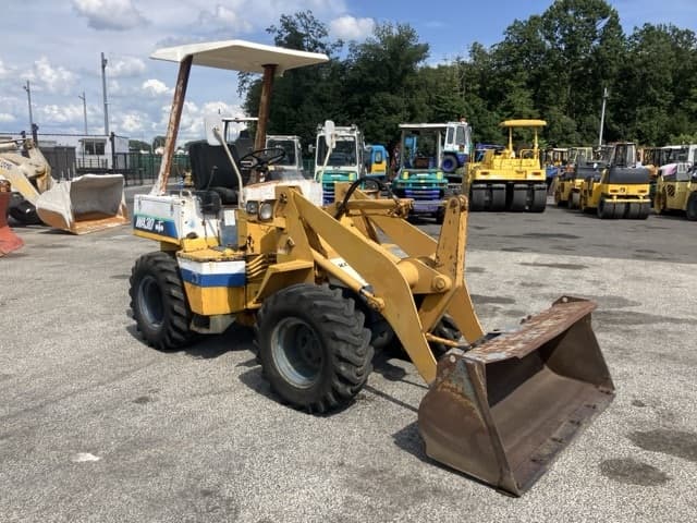 MINI WHEEL LOADER — Auction (lot 8457-82)