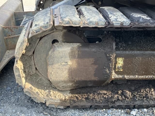 EXCAVATOR — Auction (lot 8457-827)