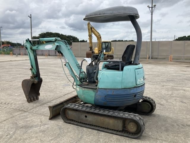 MINI EXCAVATOR — Auction (lot 8457-90)