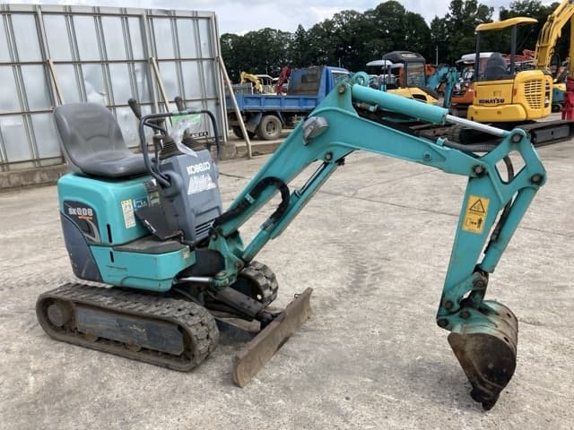 MINI EXCAVATOR — Auction (lot 8457-97)