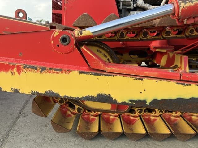 Bulldozer — Auction (lot 8458-1)