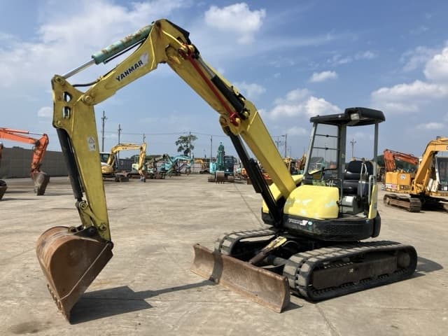 MINI EXCAVATOR — Auction (lot 8458-10)