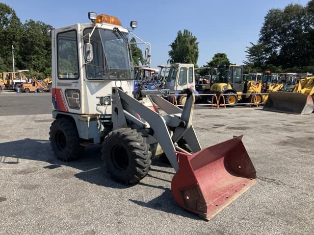 MINI WHEEL LOADER — Auction (lot 8458-100)