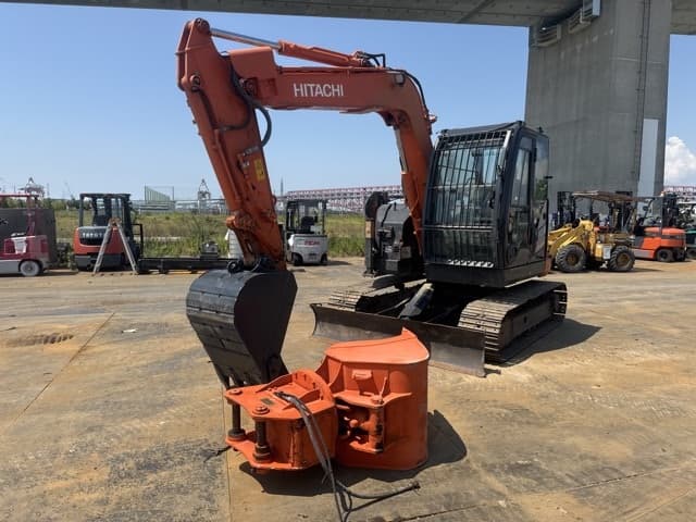 EXCAVATOR — Auction (lot 8458-10001)
