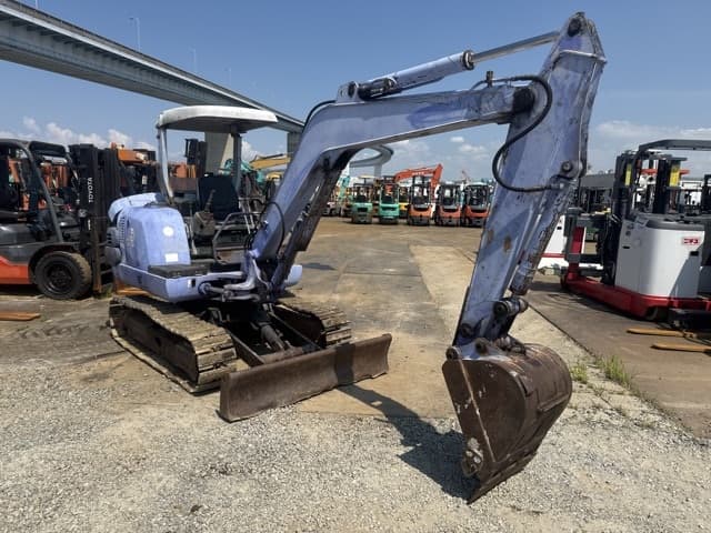 MINI EXCAVATOR — Auction (lot 8458-10002)