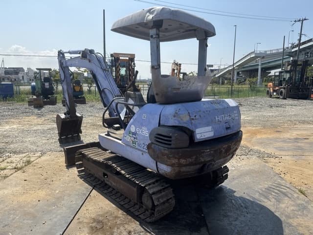 MINI EXCAVATOR — Auction (lot 8458-10002)