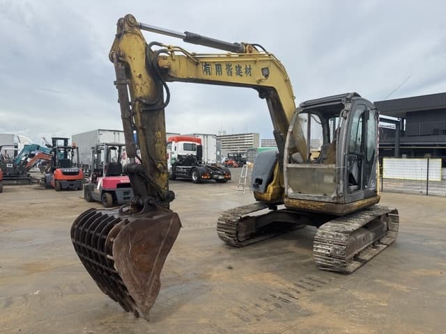 EXCAVATOR — Auction (lot 8458-10004)