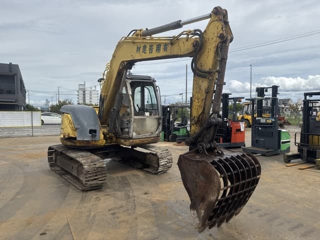 EXCAVATOR — Auction (lot 8458-10004)