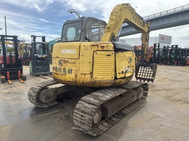 EXCAVATOR — Auction (lot 8458-10004)