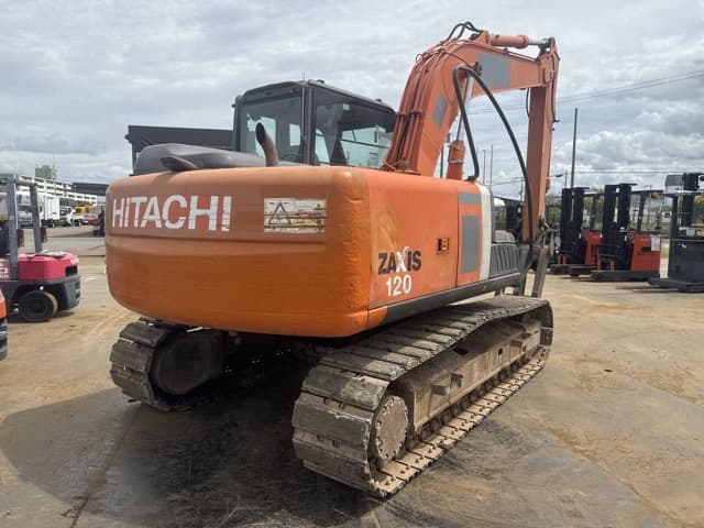 EXCAVATOR — Auction (lot 8458-10005)
