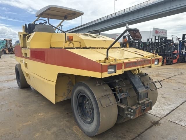 Tire Roller — Auction (lot 8458-10006)