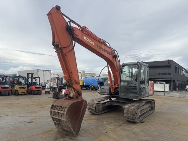 EXCAVATOR — Auction (lot 8458-10007)