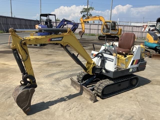 MINI EXCAVATOR — Auction (lot 8458-101)