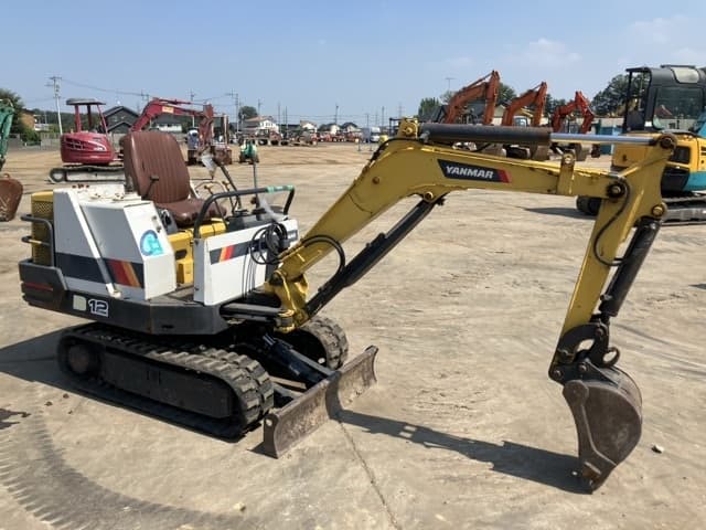 MINI EXCAVATOR — Auction (lot 8458-101)