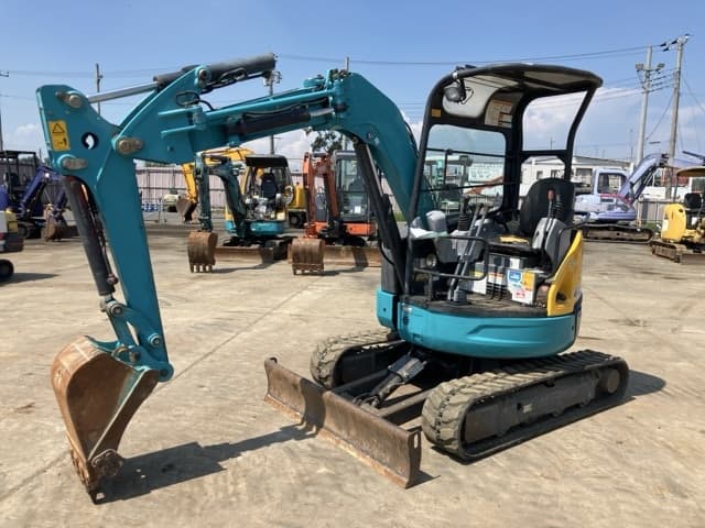 MINI EXCAVATOR — Auction (lot 8458-108)