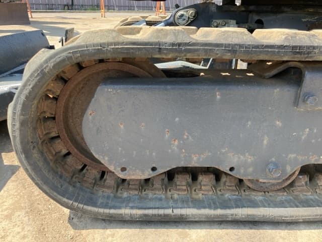 MINI EXCAVATOR — Auction (lot 8458-110)