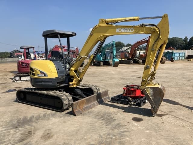 MINI EXCAVATOR — Auction (lot 8458-116)