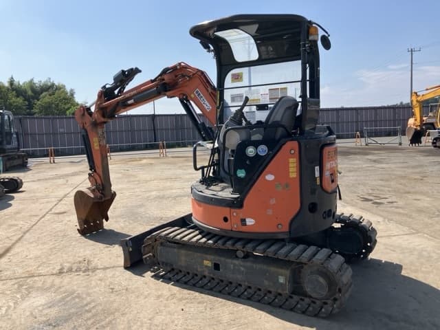 MINI EXCAVATOR — Auction (lot 8458-119)