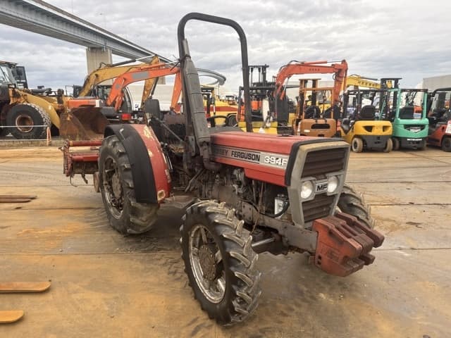 Tractor — Auction (lot 8458-12001)