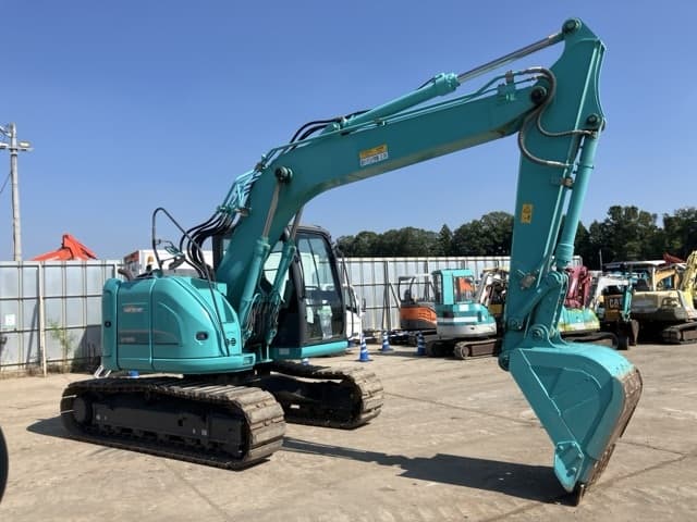 EXCAVATOR — Auction (lot 8458-121)
