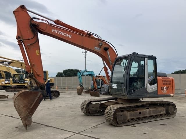 EXCAVATOR — Auction (lot 8458-127)