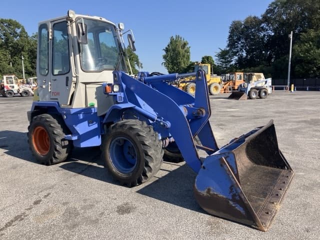 MINI WHEEL LOADER — Auction (lot 8458-128)