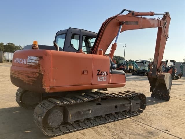 EXCAVATOR — Auction (lot 8458-129)