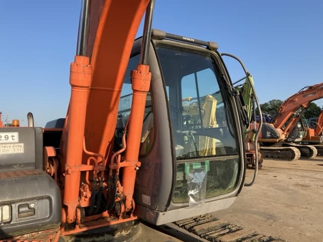 EXCAVATOR — Auction (lot 8458-129)