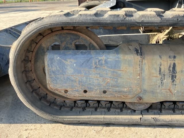 MINI EXCAVATOR — Auction (lot 8458-130)