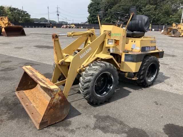 MINI WHEEL LOADER — Auction (lot 8458-131)