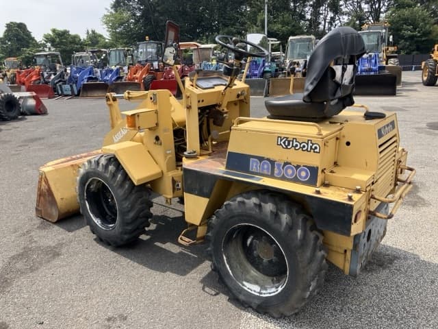 MINI WHEEL LOADER — Auction (lot 8458-131)