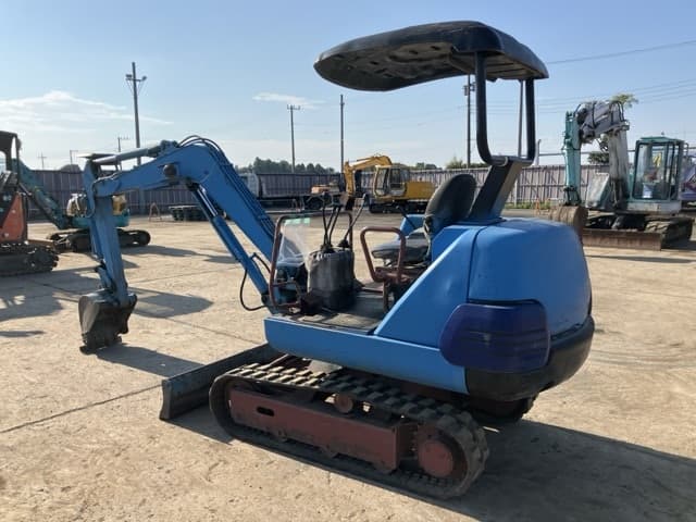 MINI EXCAVATOR — Auction (lot 8458-132)