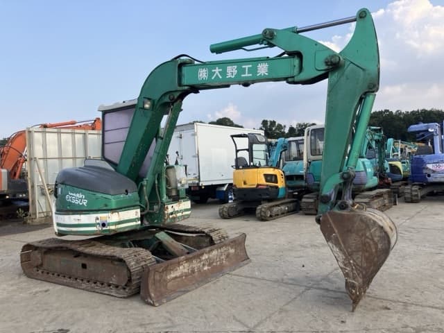 MINI EXCAVATOR — Auction (lot 8458-134)