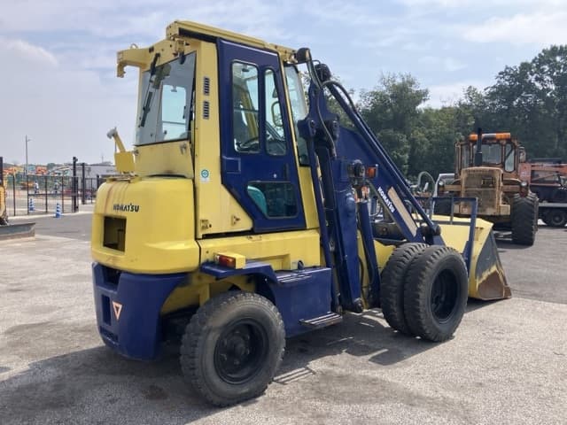 SHOVEL LOADER — Auction (lot 8458-135)