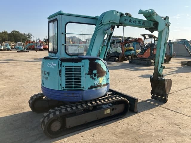 MINI EXCAVATOR — Auction (lot 8458-138)