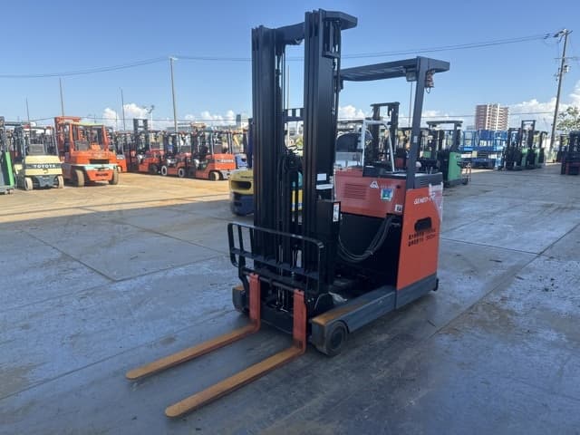 Reach Forklift — Auction (lot 8458-14001)