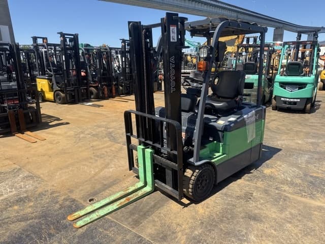 Battery Forklift — Auction (lot 8458-14003)
